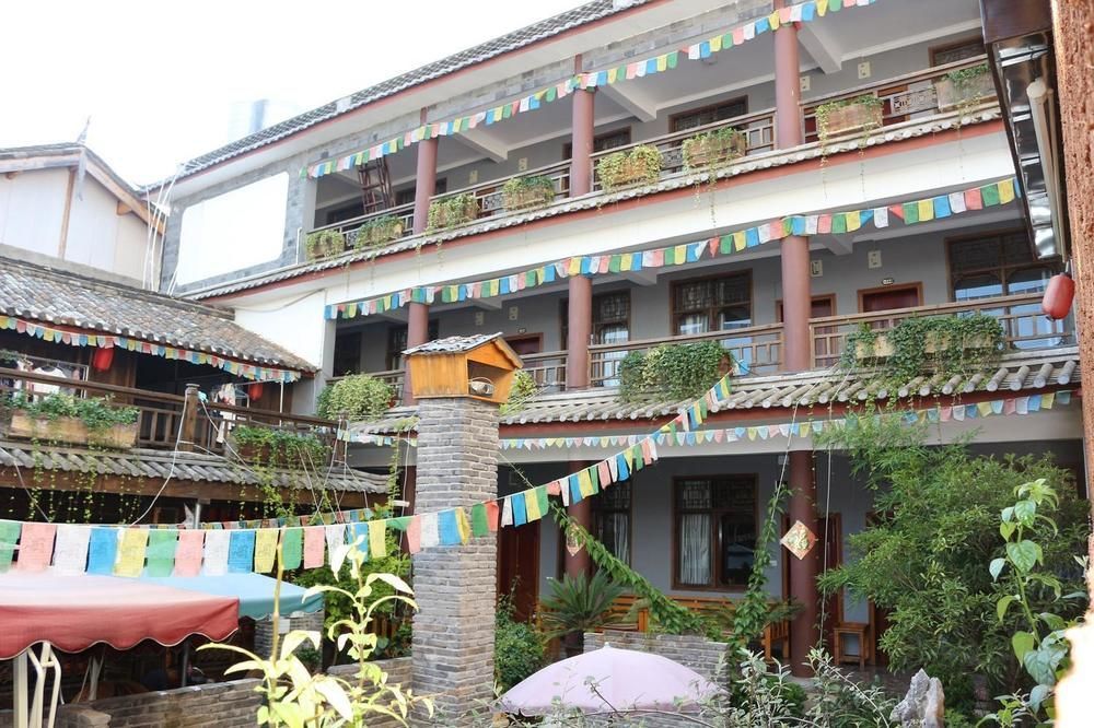 Lijiang Senior Leader Youth Hostel 外观 照片